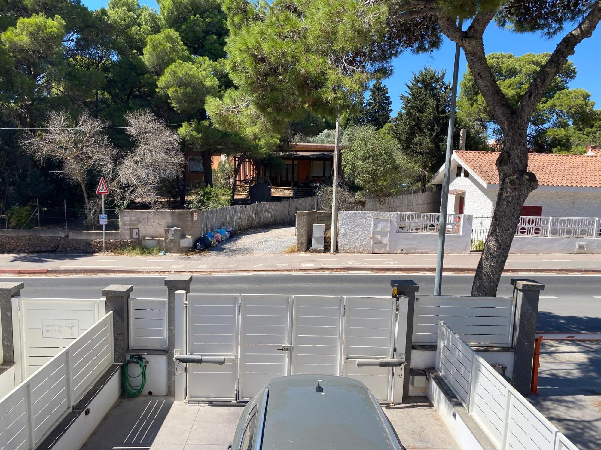 Ferienwohnung Nuova Residenza Dei 7 Pini A Pochi Passi Dal Mare Porto Pino Exterior foto