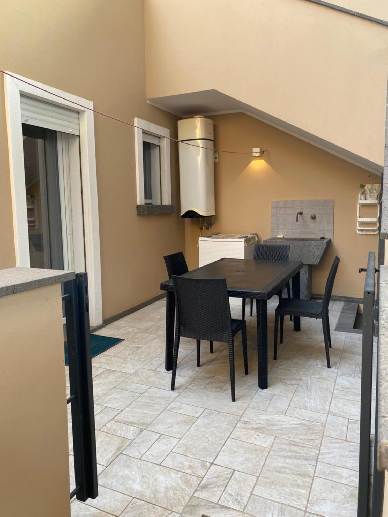 Ferienwohnung Nuova Residenza Dei 7 Pini A Pochi Passi Dal Mare Porto Pino Exterior foto